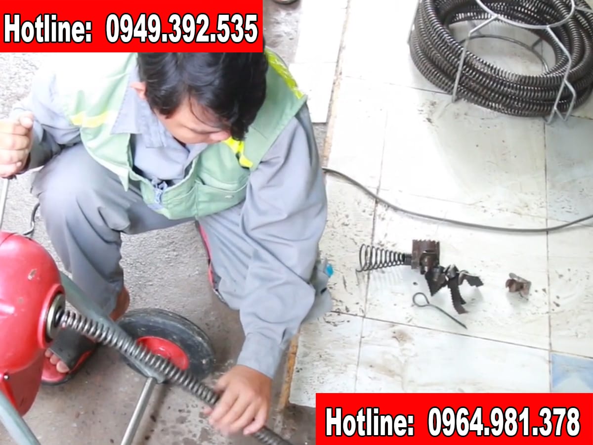 thong-cong-nghet-trung-my-tay